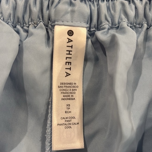 ATHLETA CALM COOL BLUE SATIN PAJAMA PANTS & TANK XS - Picture 5 of 6